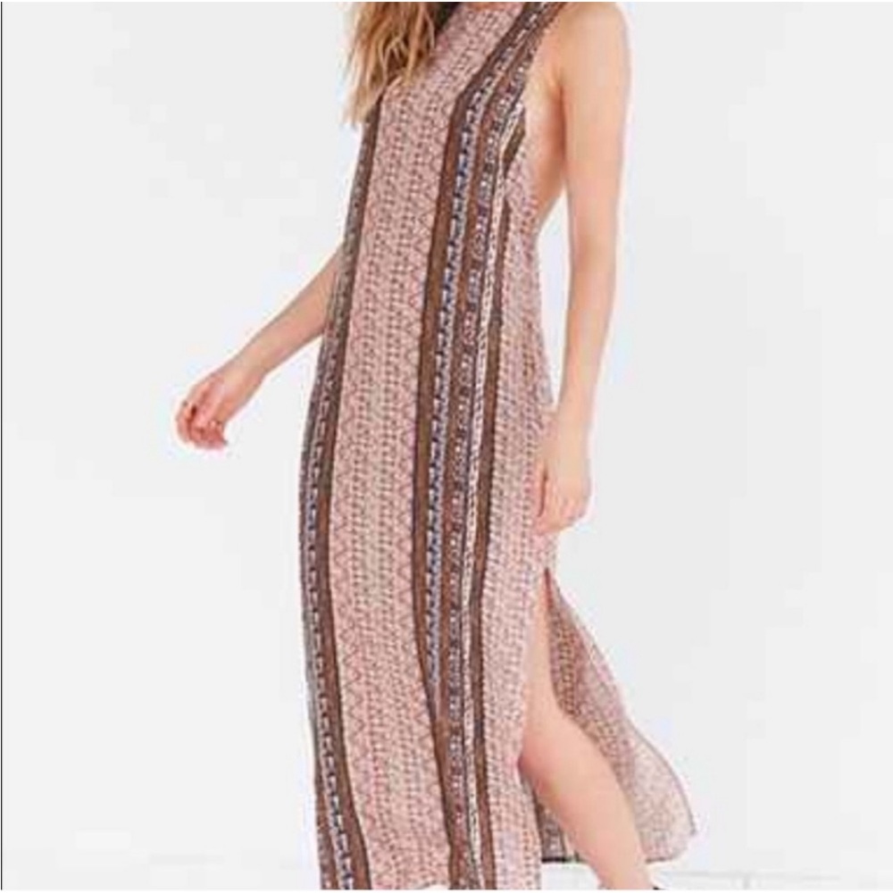 Ecote Brown and Cream Patterned Maxi Dress